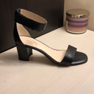 Nine West block heel leather sandals like new